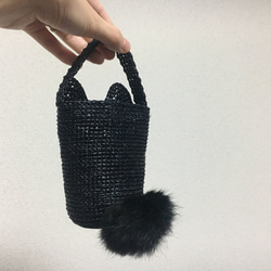 黒柴 ワンマルシェ豆サイズ（かぎ針編み犬型ミニミニかごバッグ） 3枚目の画像