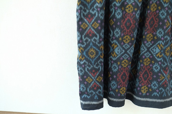 シドメン村の絣織で作った切り替えワンピース 5枚目の画像