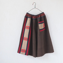 黒檀染め手織り布とナガ族布のゆったりワイドパンツ 1枚目の画像