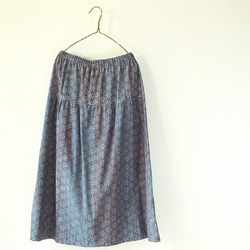 木版更紗のティアードスカート 1枚目の画像