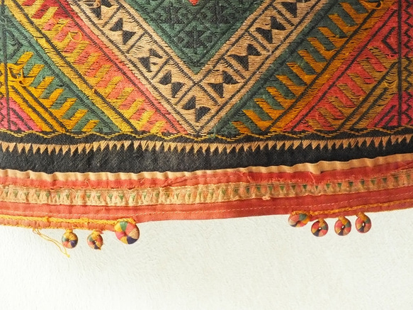 伝令鞄・タイダム族の古布から 2枚目の画像