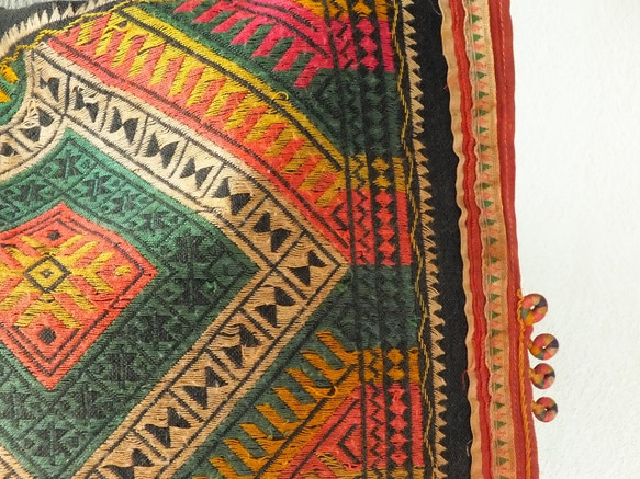 伝令鞄・タイダム族の古布から 3枚目の画像