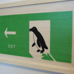 penguin exit sign 2枚目の画像