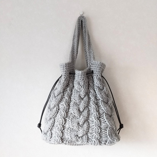アラン模様 ニットバッグ 巾着トートバッグ ライトグレー トート