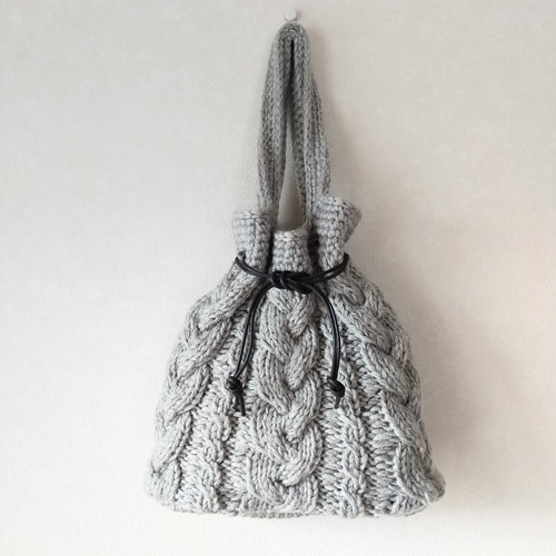 アラン模様 ニットバッグ 巾着トートバッグ ライトグレー トート