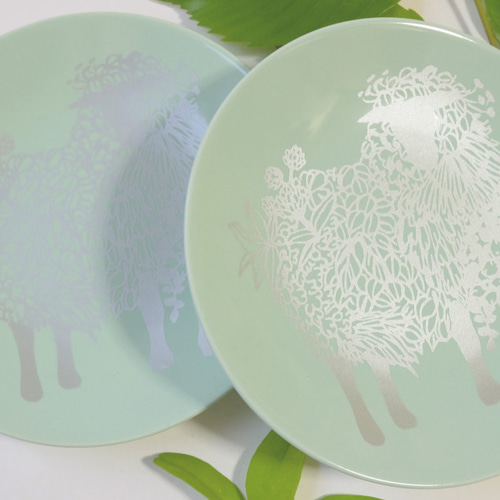 羊のお皿とコップのセット [ピスタチオグリーンのヒツジのお皿