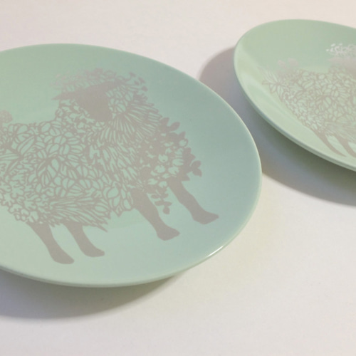 羊のお皿とコップのセット [ピスタチオグリーンのヒツジのお皿