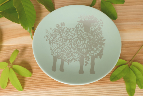 お家でのんびり草羊セット　ネイビー　ピスタチオカラー　[羊のTシャツワンピース+お皿+ガラスコップ]　３点セット 5枚目の画像