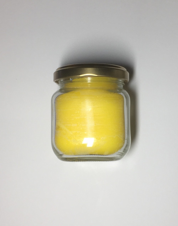パイナップルと柑橘類の皮のカクテルの香りのキャンドル (パラフィンワックス) (特別版) 1枚目の画像