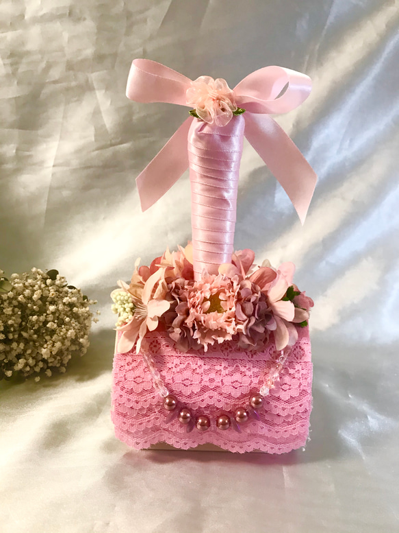ピンクのミニコロコロクリーナー〜お花畑のドレスのようなお掃除グッズ〜 4枚目の画像