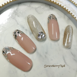 話題の！ガラスフレンチ×マグネットネイル♪ビジュー付き/ガラス