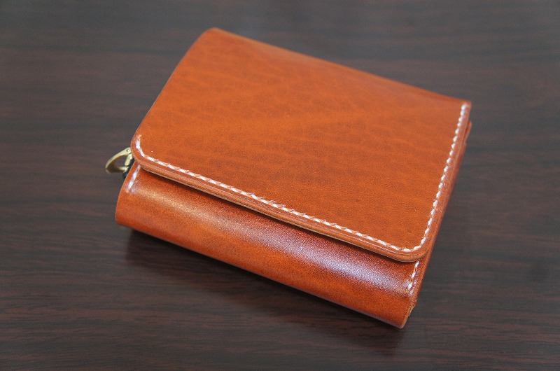 【受注製作】【送料無料】ルガトショルダー　2つ折りミニ財布〈橙〉　本革レザー 16,000円