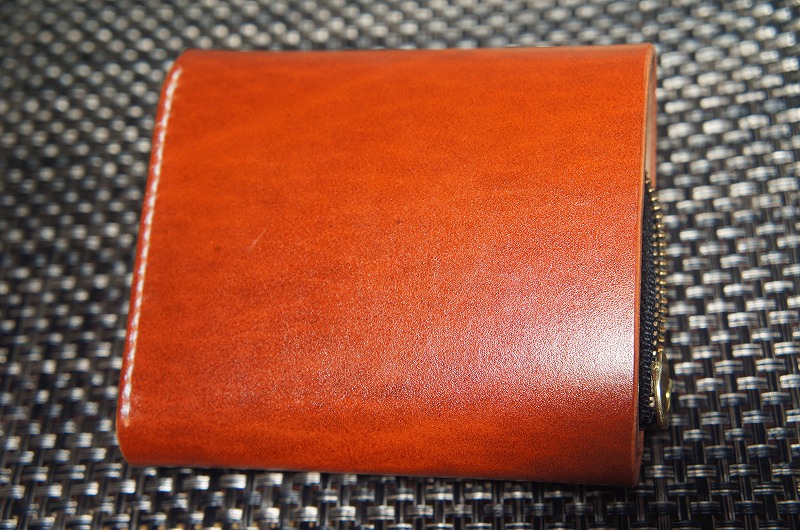 【受注製作】【送料無料】ルガトショルダー　2つ折りミニ財布〈橙〉　本革レザー
