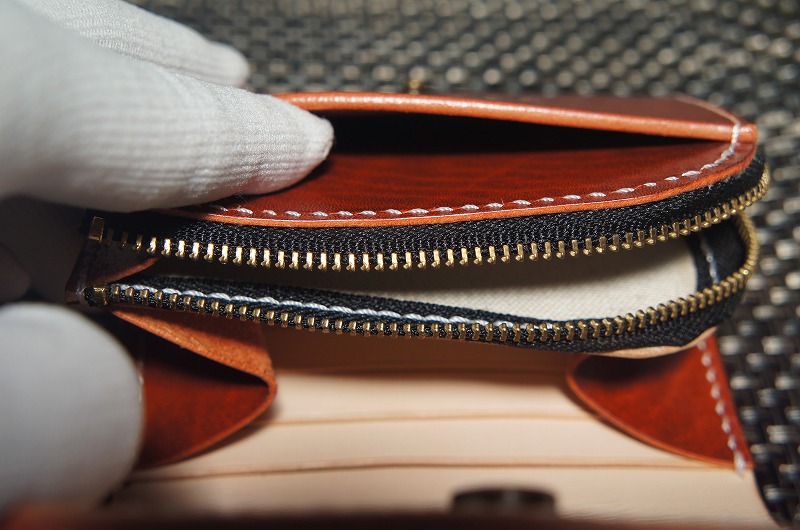 【受注製作】【送料無料】ルガトショルダー　2つ折りミニ財布〈橙〉　本革レザー