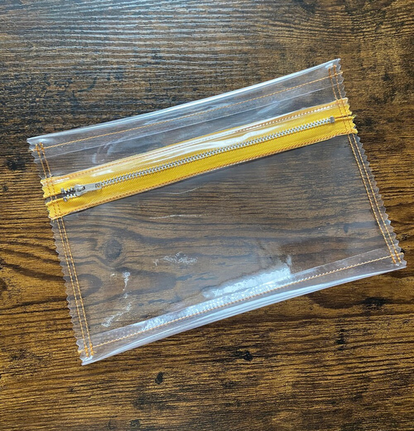 お菓子の袋みたいなビニールポーチ　ギフト袋としても◎ PVC クリアポーチ 3枚目の画像