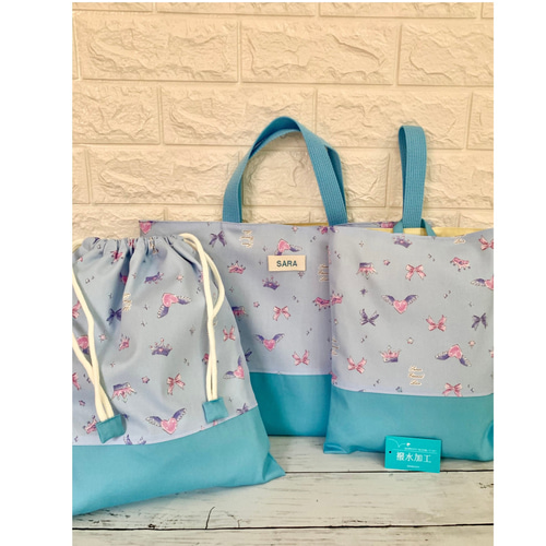 女の子パネル生地♡ハンドメイドバッグ♡ パッチワーク 女の子 パネル生地 トートバッグ ハンドメイド 2個セット