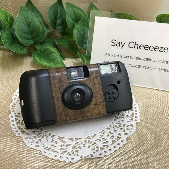 2枚セット　全面シールでしっかり貼れる！木目調　写ルンです　インスタントカメラカバーシール 1枚目の画像