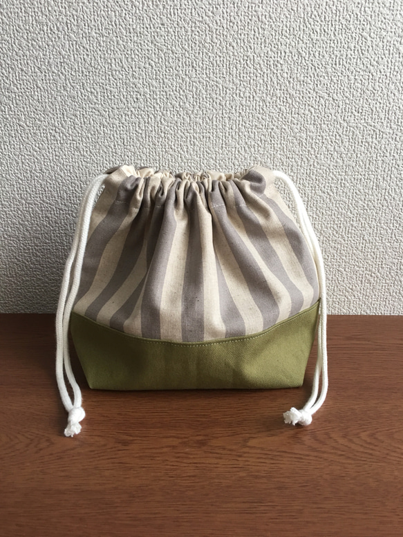 お弁当袋✽ストライプ✕帆布✽グレー✕モスグリーン 1枚目の画像