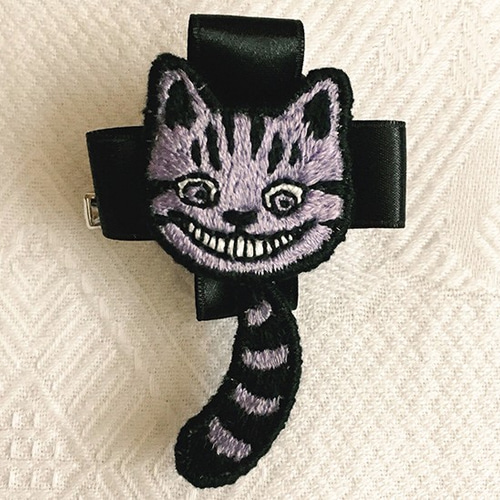 チェシャ猫♡タルト チェシャ猫の刺繍ブローチ ブローチ 夜と猫 通販 4400085
