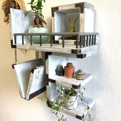 送料無料＊【LOVE型 ウォールシェルフ ホワイトカラー】デザイン  