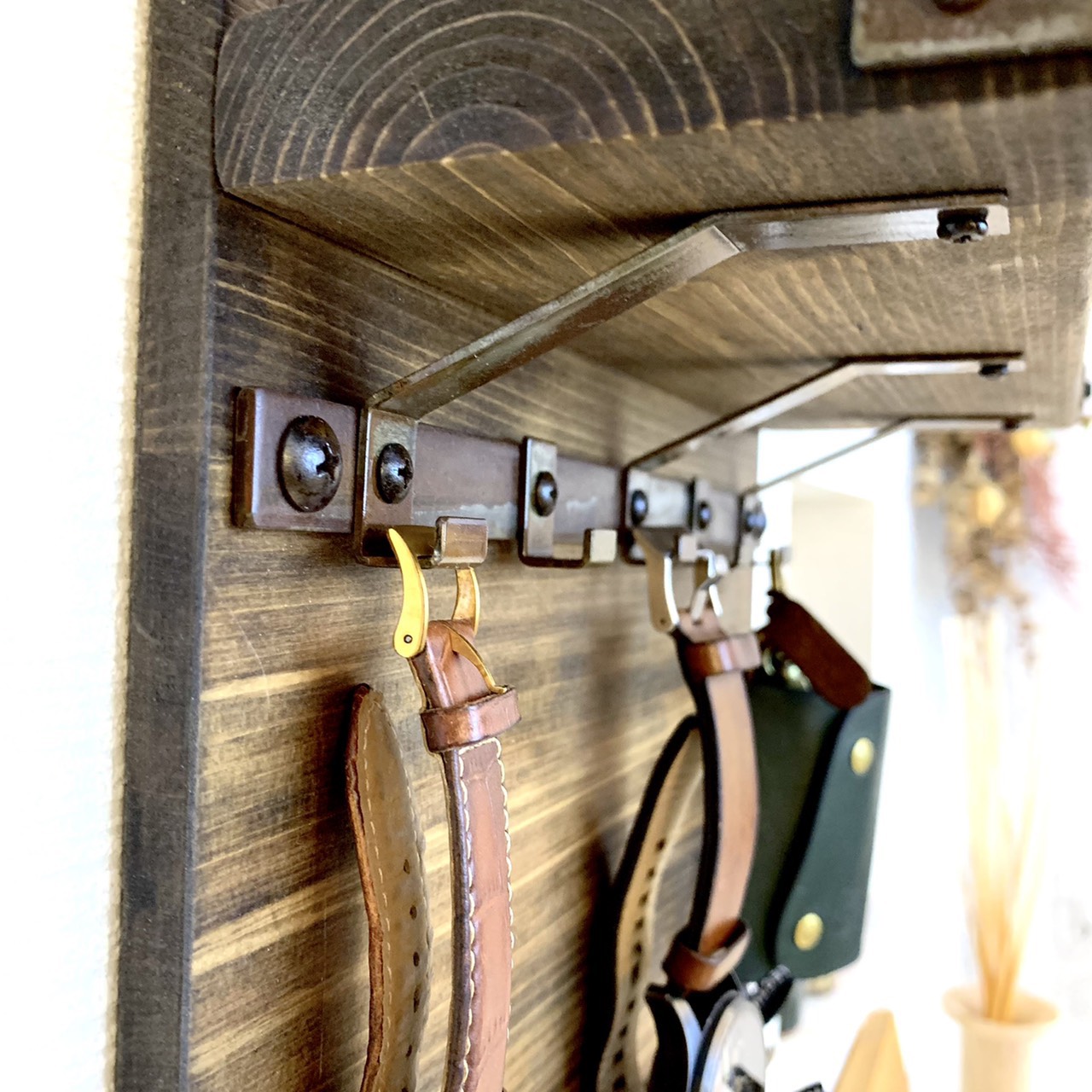 ☆再販×3☆【ウォールシェルフ 10連フック付 エボニーカラー】玄関 壁掛け キーフック マスク アクセサリーフック