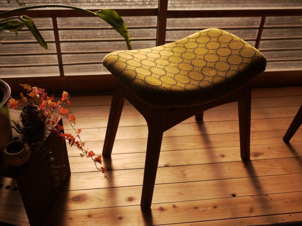 nest-stool M　－ネスト　スツールM－