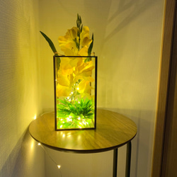 アートフラワーランタン（シンビジューム（造花）・LED照明付き） 2枚目の画像