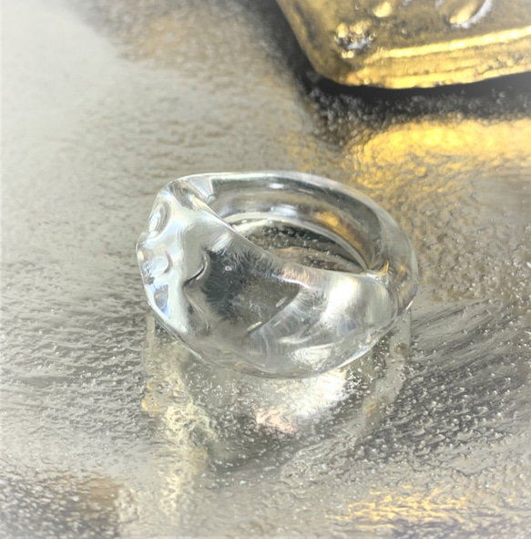 きらめくガラスのリング　氷 3枚目の画像