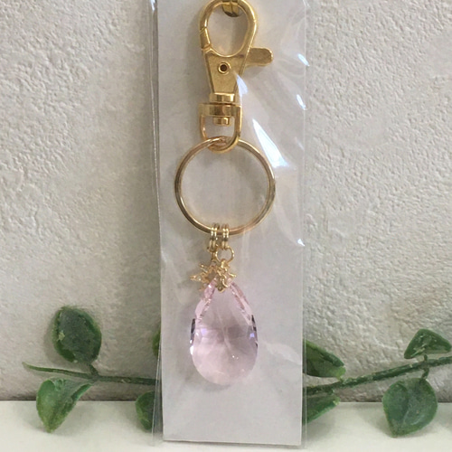 雪月花様•*¨*•.¸♬︎ハンドメイドスワロフスキーバッグチャーム ✨月からの贈り物✨ スワロフスキーパーツを使用した キラキラ