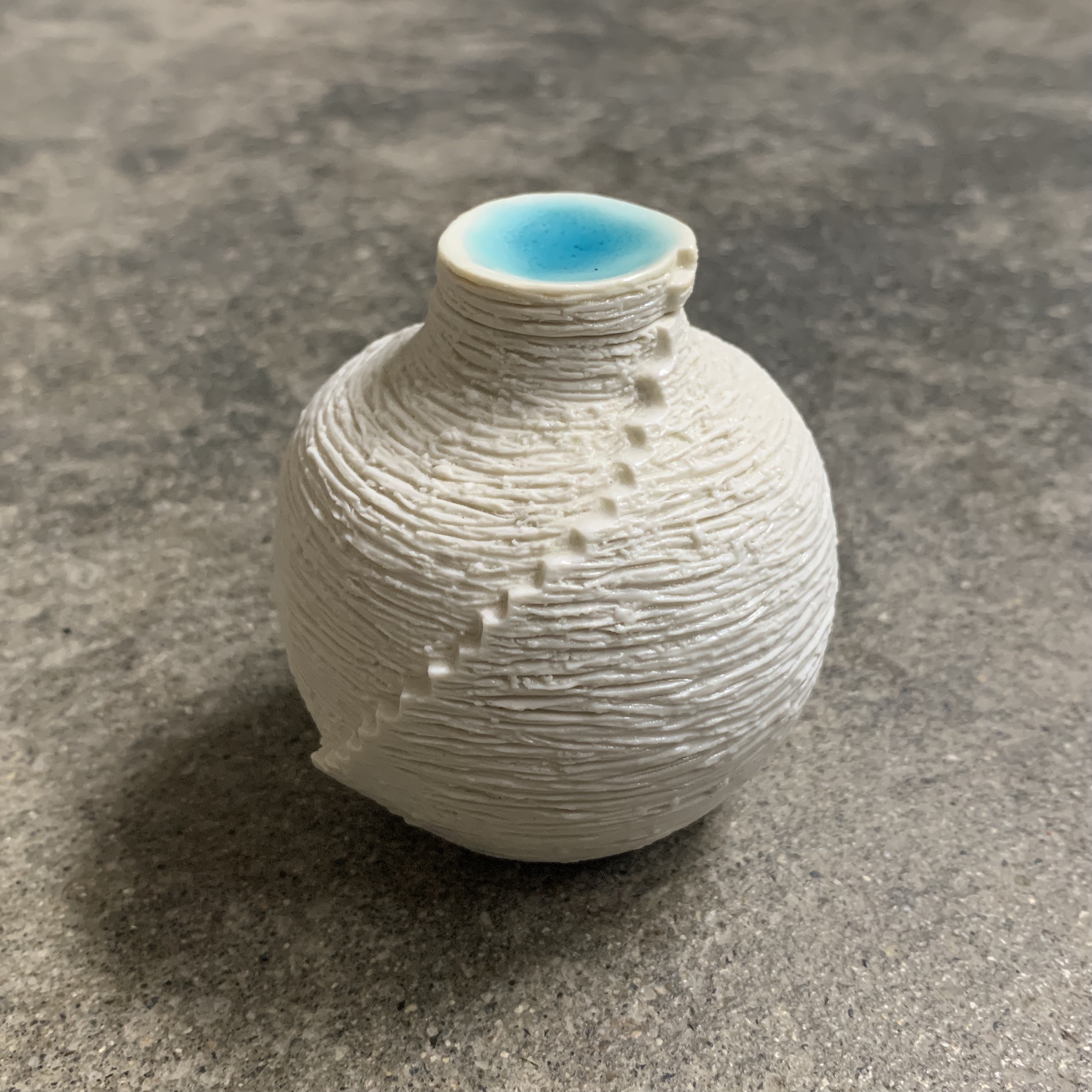 天上の泉(茶入あるいは置物として)