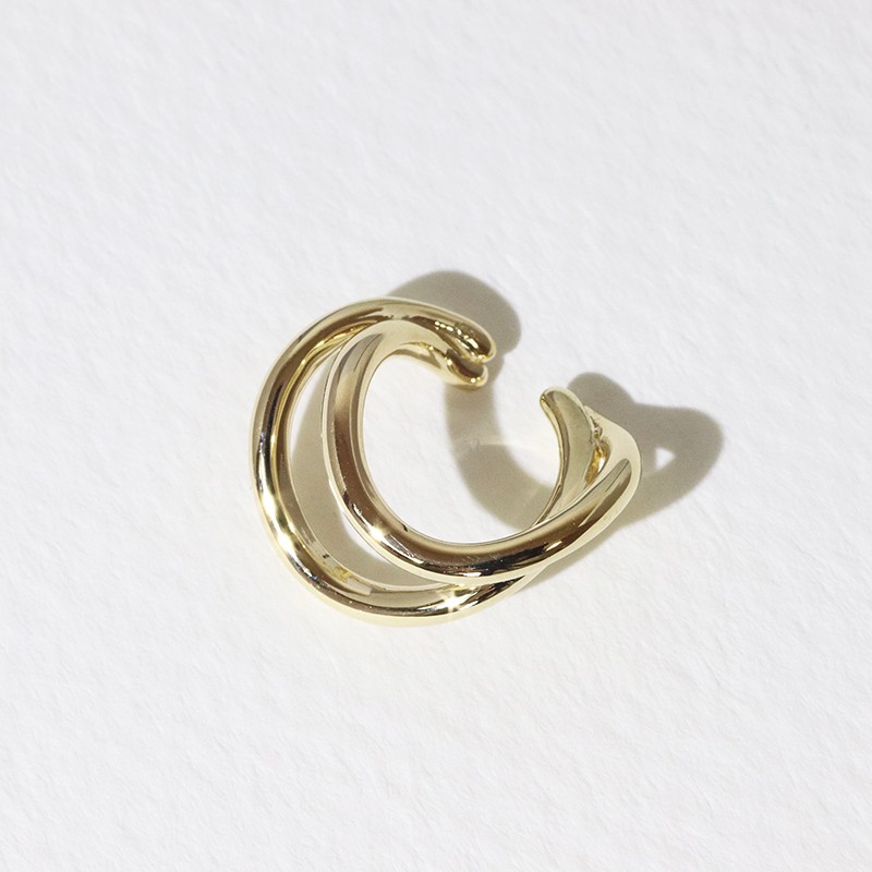 k10　イヤカフ　イヤーカフ　三日月　ムーン　フープピアス　可愛い　オシャレ　ノンホールピアス 36,465円