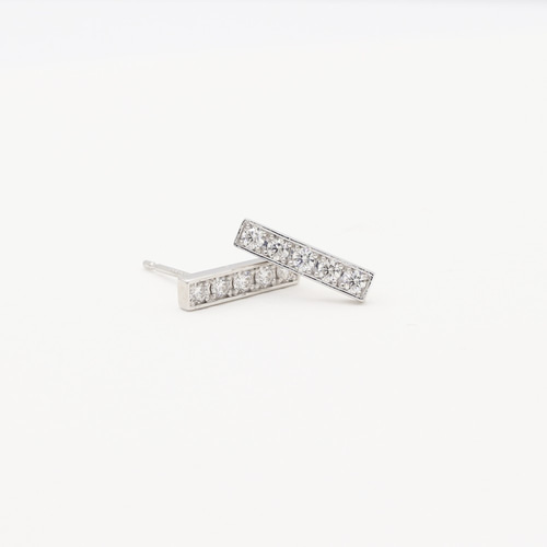 ハート&キューピッド H&C Pt900 バー 天然ダイヤモンド ピアス 0.30