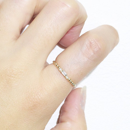 ◎人気のバゲットカット&ブリリアントカットのK18YG 天然ダイヤモンドリング 楽天市場】k18 PT バゲットカット ダイヤモンド リング 0.25ct