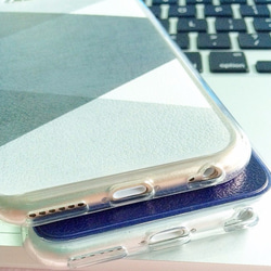 iphoneケース：ブラック×グレー×ホワイトのモノトーンチェック柄・iPhone6/6s対応 4枚目の画像