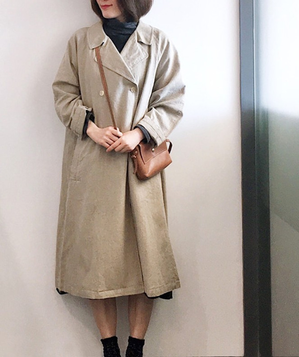 人気 クラシックなダブルブレストトレンチコート ベージュ