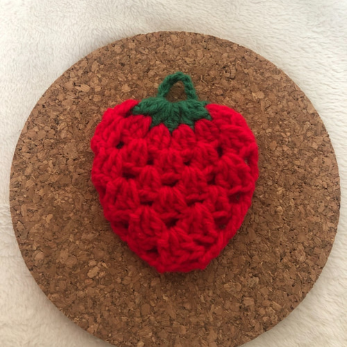 いちご＆にんじん アクリルたわし 2枚セット 毛糸 プリル 通販