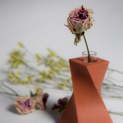 一輪ざし 一輪挿し -tri- レンガ色 一輪挿し・花瓶・花器 3D Creations 通販