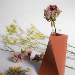 一輪挿し -tri- 銅質 一輪挿し・花瓶・花器 3D Creations 通販