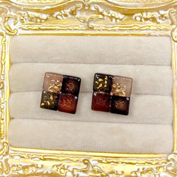 大人可愛い四角のチョコレートピアス 2枚目の画像