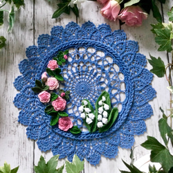 レース編みのドイリー・薔薇のスクエア(方眼編み) 39 cm 四方
