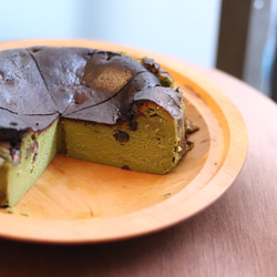 宇治抹茶のバスクチーズケーキ　 3枚目の画像