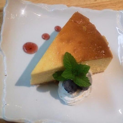 カフェ百時【ニューヨークチーズケーキ１５cmホール】　 6枚目の画像