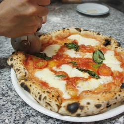 本格石窯焼き　たっぷりチーズの八ヶ岳マルゲリータ　冷凍ピザ 4枚目の画像