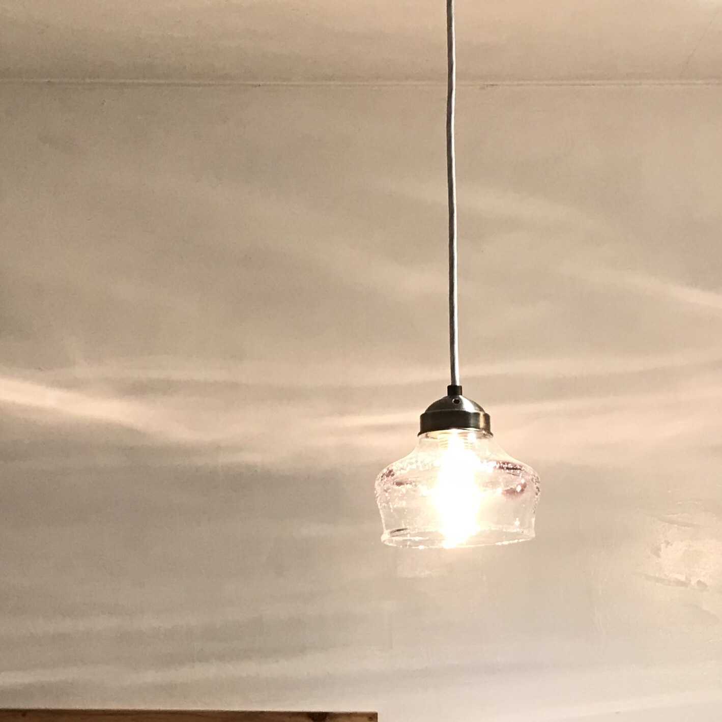 ガラスのランプシェード 紫 シーリングライト・ペンダントライト