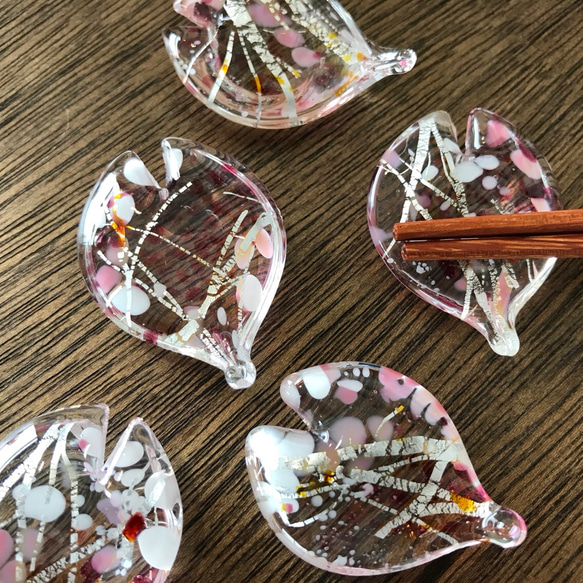 櫻花筷子架（5張裝） 第4張的照片