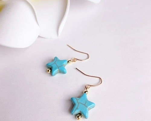 No.1499-D　細長オーロラ☆星☆ピアス・イヤリング(ターコイズブルー) No.1499-D 細長オーロラ☆星☆ピアス・イヤリング(ターコイズブルー