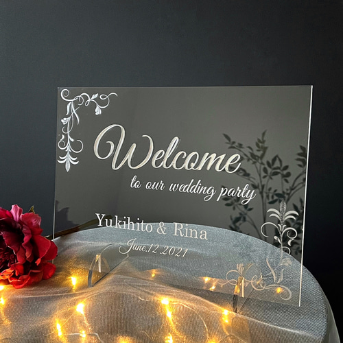 【オーダーメイド】ガラス彫刻♡結婚記念日やウェルカムボードに、、、 オーダーメイド】ガラス彫刻♡結婚記念日やウェルカムボードに、、、