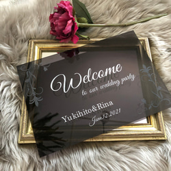 アクリルウェルカムボード（グレースモーク/シルバー/A4）カッコイイ