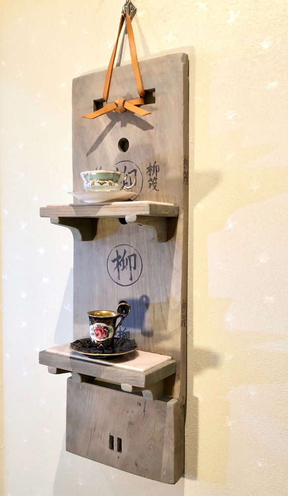 Wall-mounted shelf　飾り棚　;古民具インテリア　No.WS -2 1枚目の画像