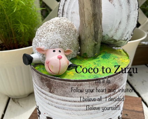 ウェルカムボード coco お庭のアクセント～ひつじのウォーリーおねだりmode(*˘ ³